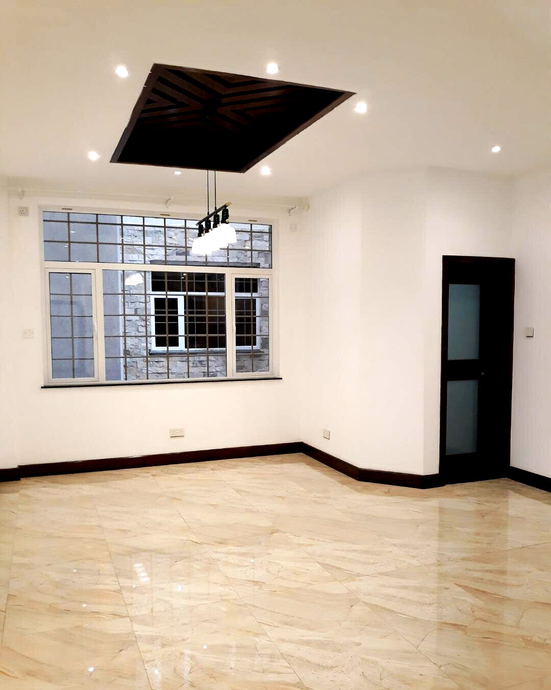3-Floor Townhouse with Private Lift & Theatre Room - Spring Valley