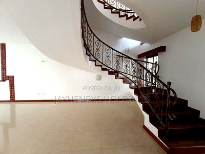 4bdrm Duplex in Westlands for rent - Image 5