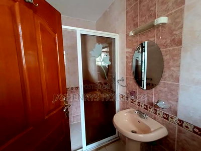 4bdrm Duplex in Westlands for rent - Image 13