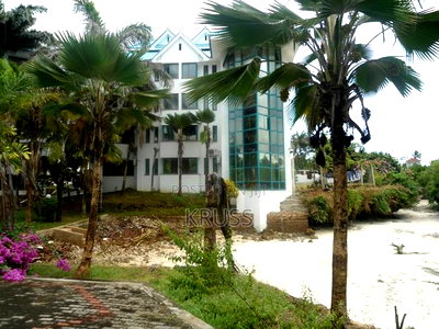 3bdrm Apartment in Nyali Mkomani for sale - Image 1