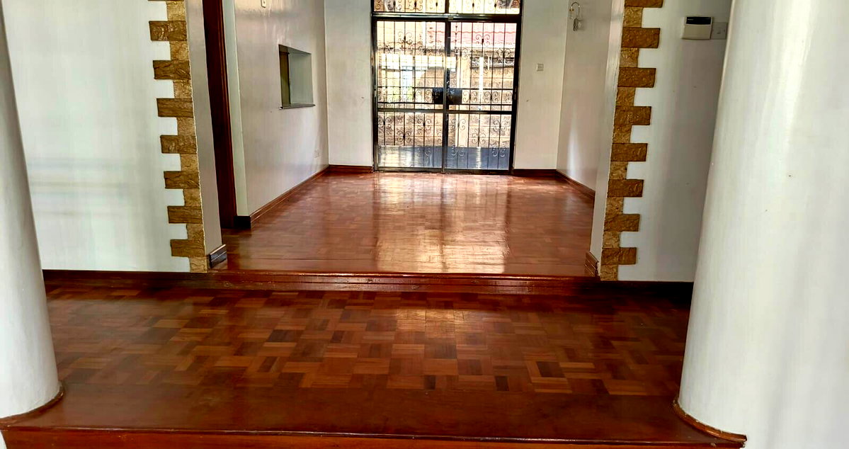 5-Ensuite Townhouse with DSQ at Kaputei Gardens - Lavington