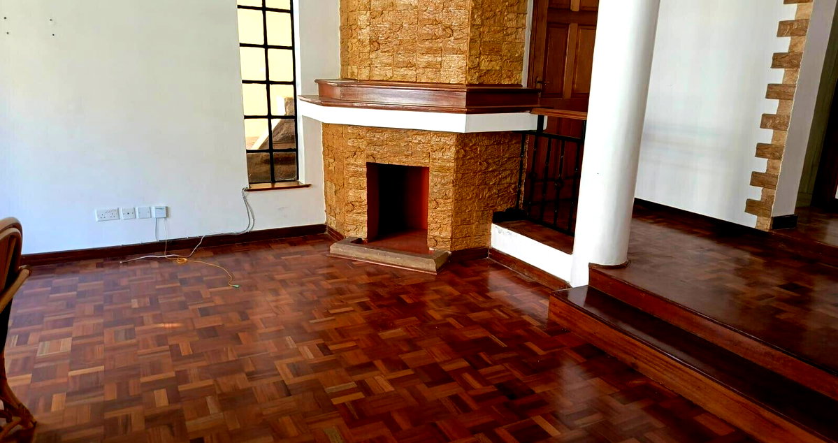 5-Ensuite Townhouse with DSQ at Kaputei Gardens - Lavington