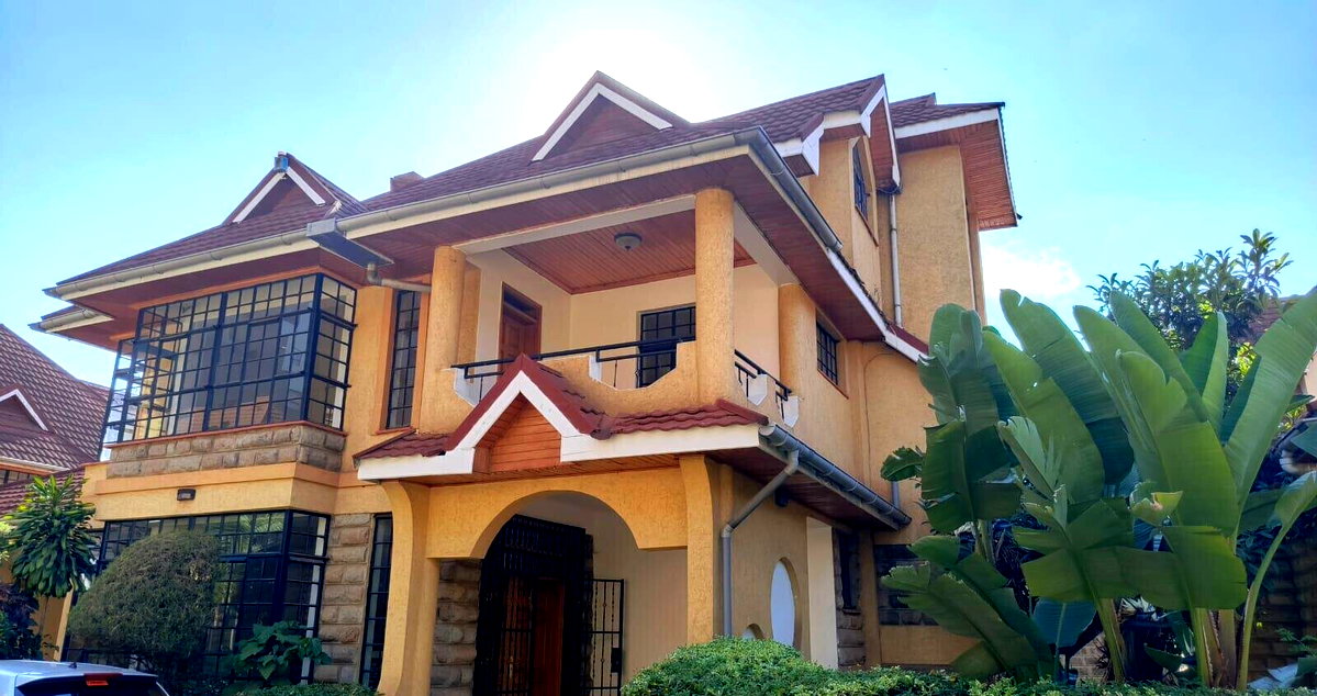 5-Ensuite Townhouse with DSQ at Kaputei Gardens - Lavington