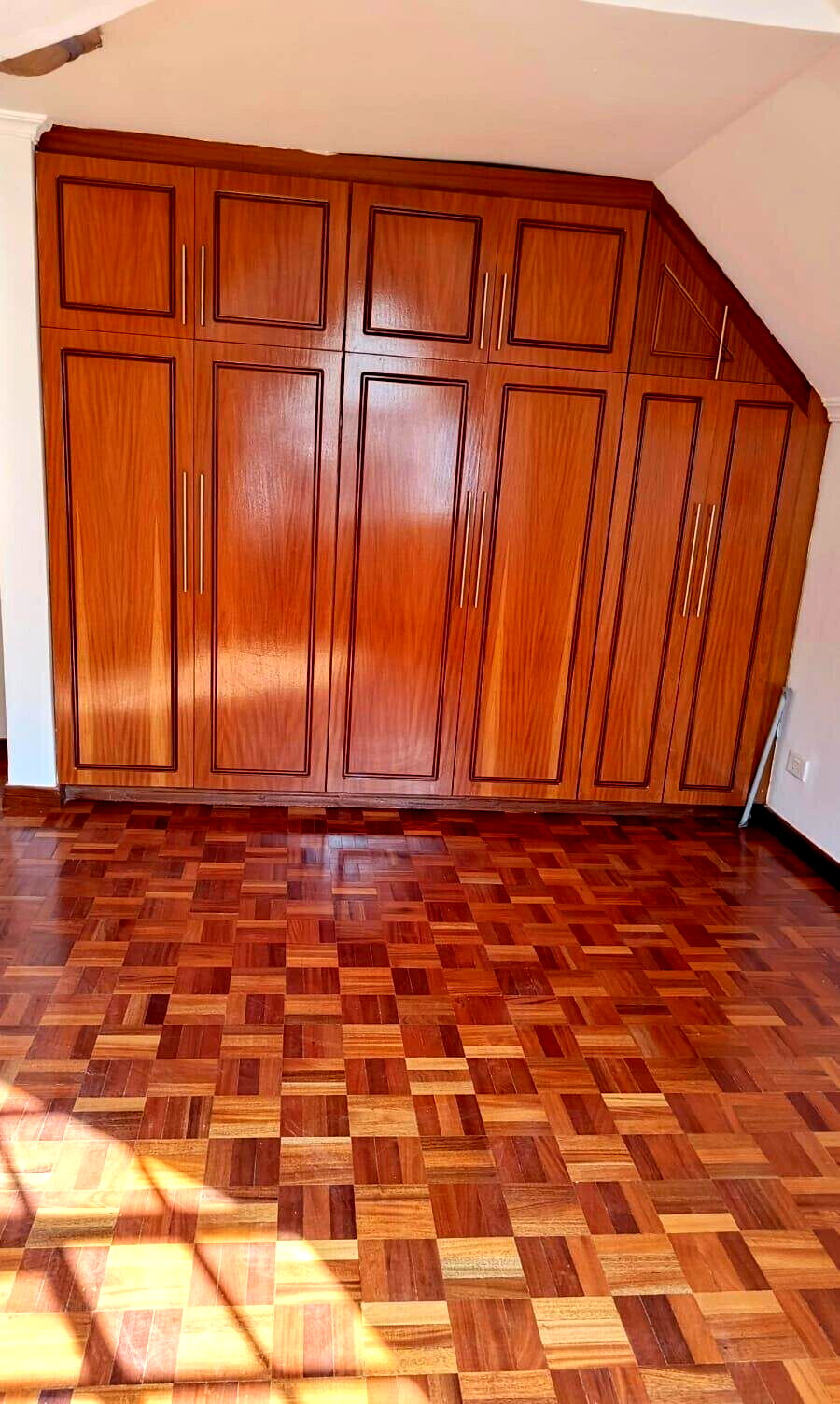5-Ensuite Townhouse with DSQ at Kaputei Gardens - Lavington