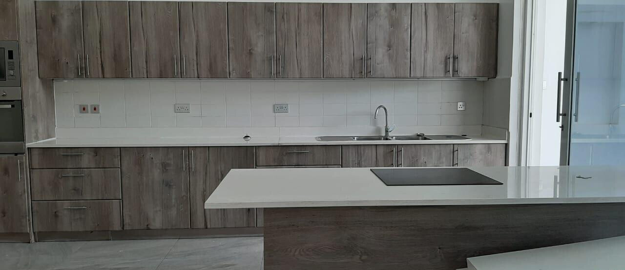 5-Ensuite Townhouse with Private Pool & Jacuzzi - Spring Valley