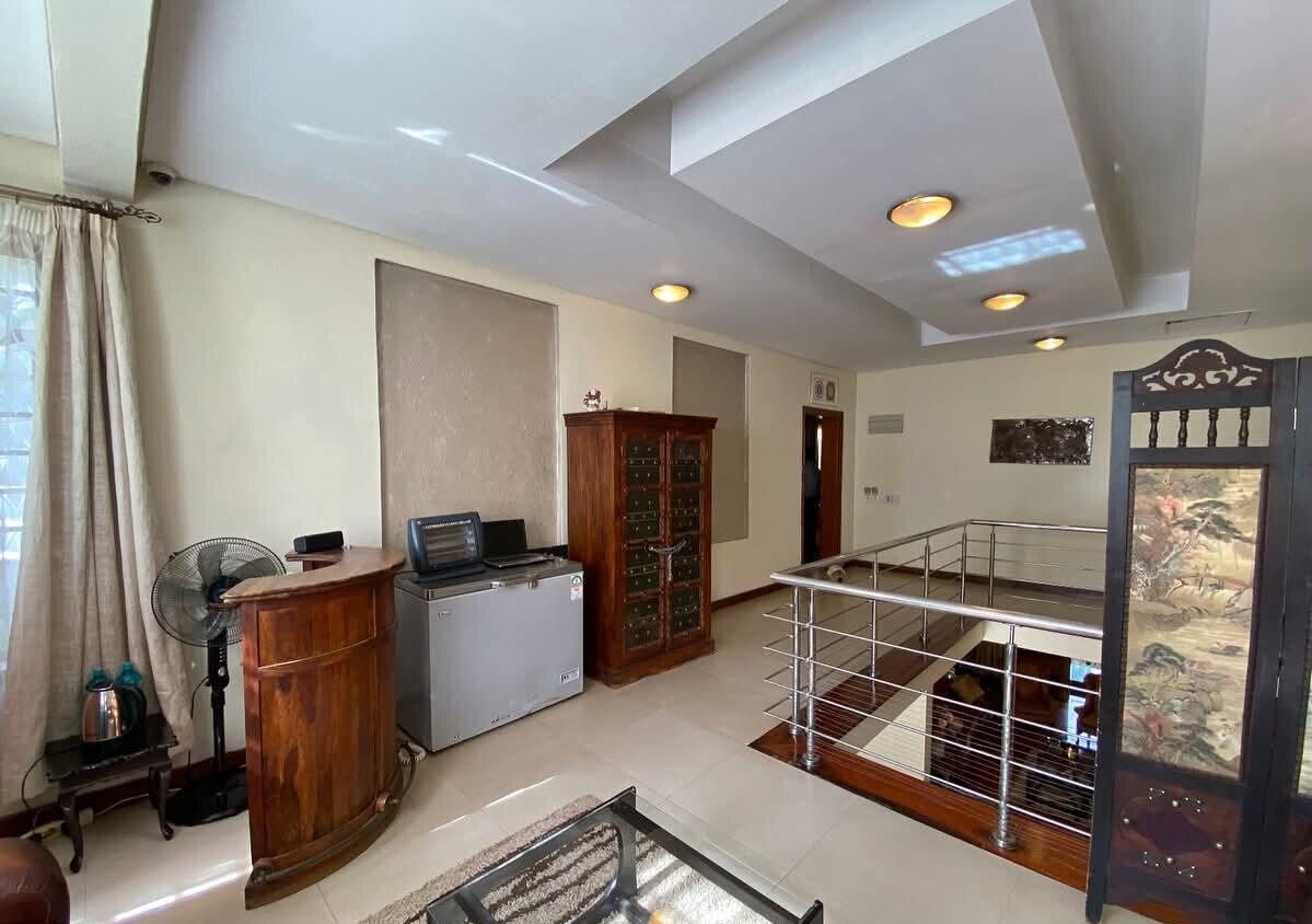 4BR Townhouse with Private Garden & Inverter - Off Eldama Ravine, Westlands