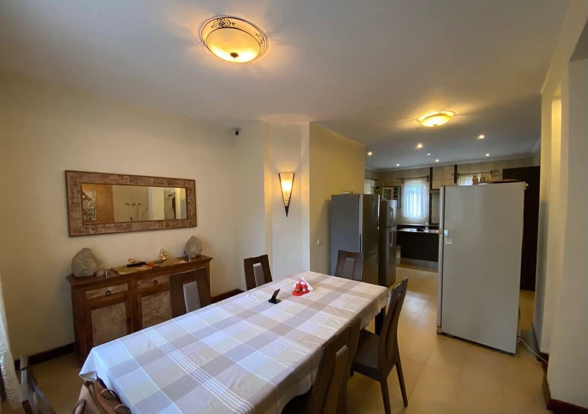 4BR Townhouse with Private Garden & Inverter - Off Eldama Ravine, Westlands