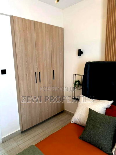 1bdrm Apartment in South B for sale - Image 4