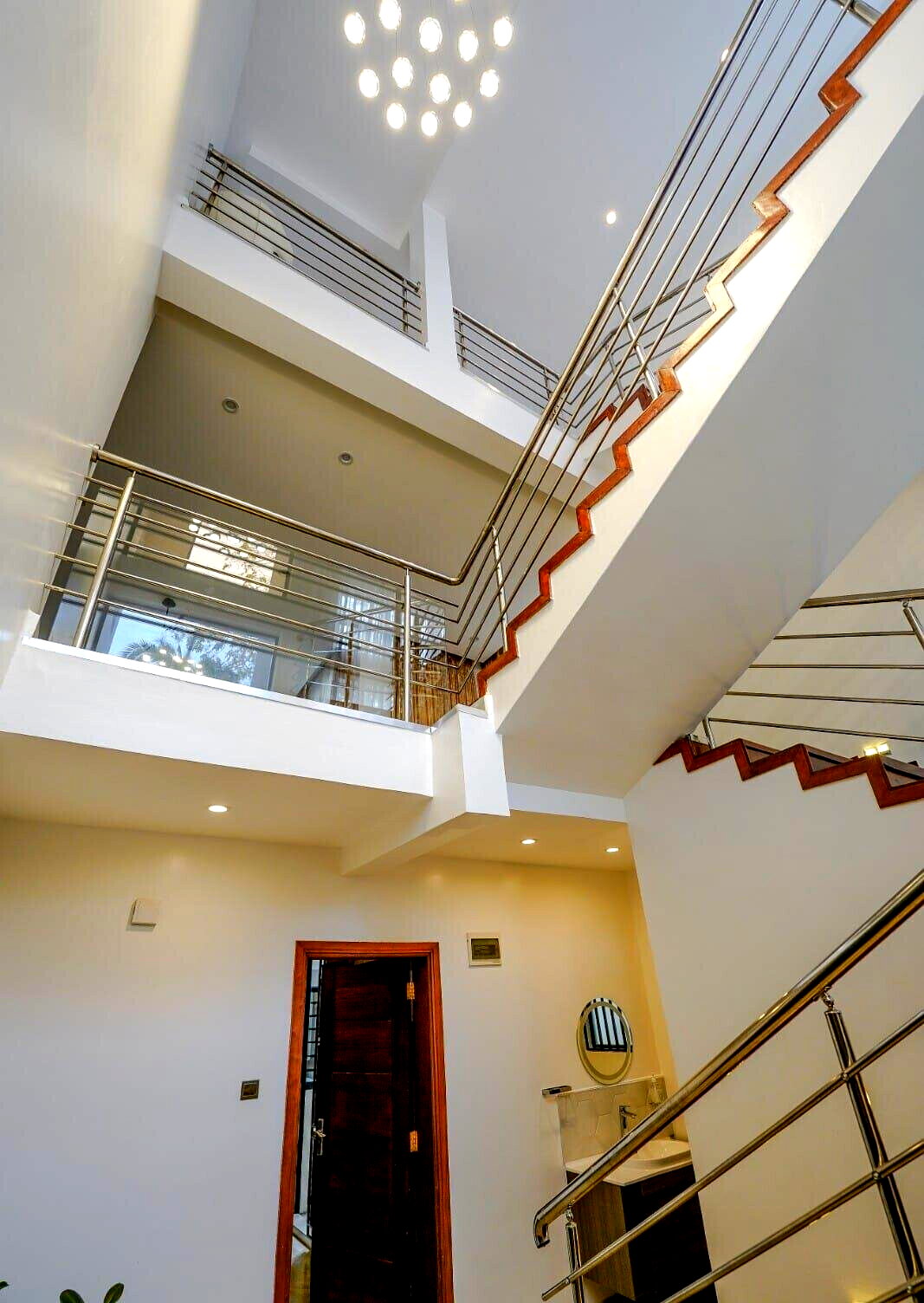Exclusive 5-Bed Townhouse in 6-Unit Gated Compound - Lavington