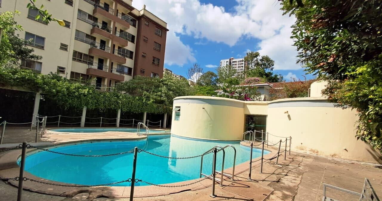 3BR Townhouse with DSQ & Pool Access - Lavington