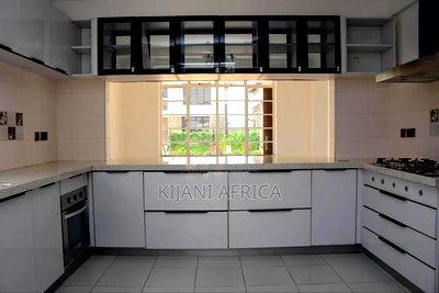 4bdrm Maisonette in Ruiru for rent - Image 7