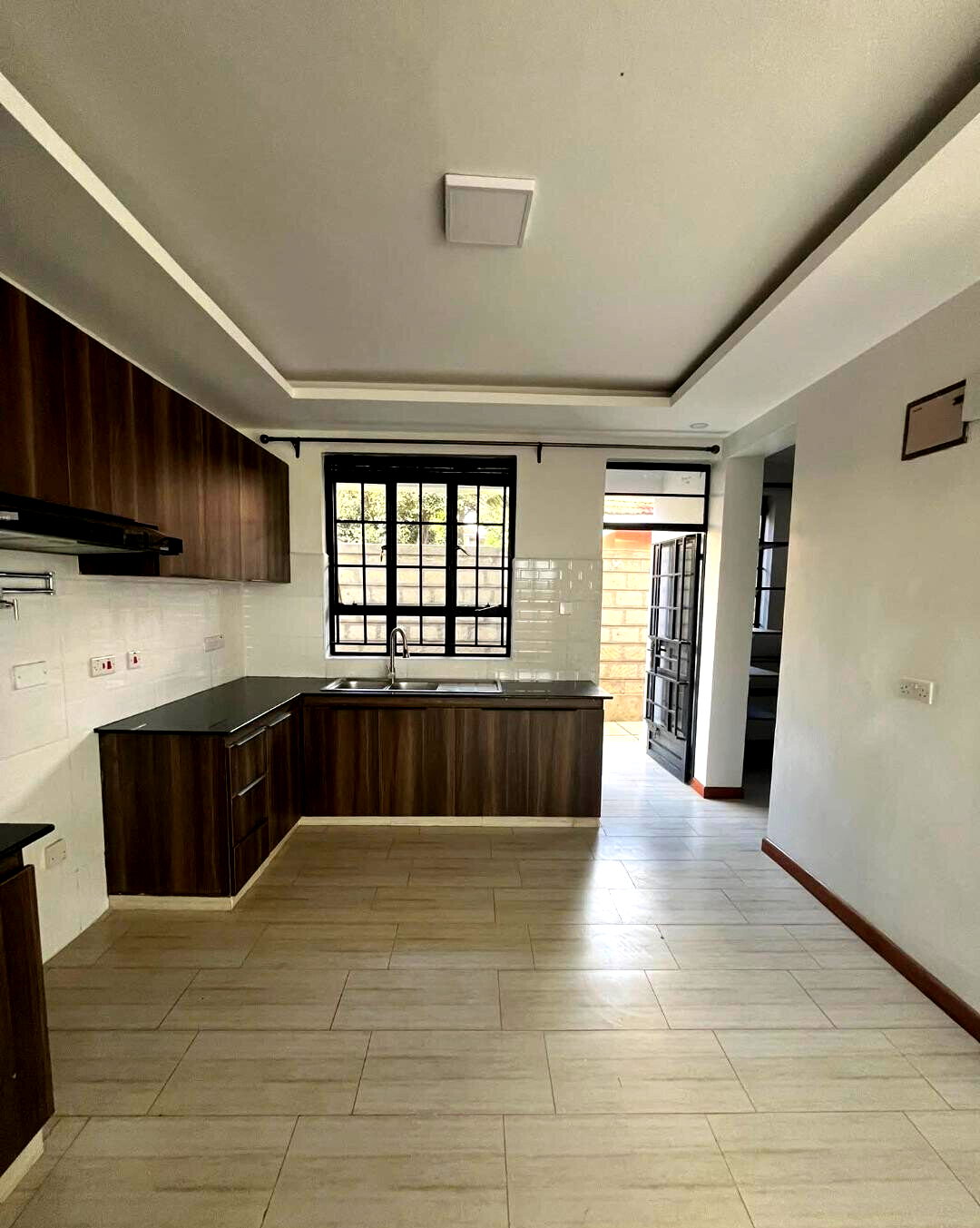 4BR All-Ensuite Villa with DSQ in Secure Gated Estate - Nkoroi