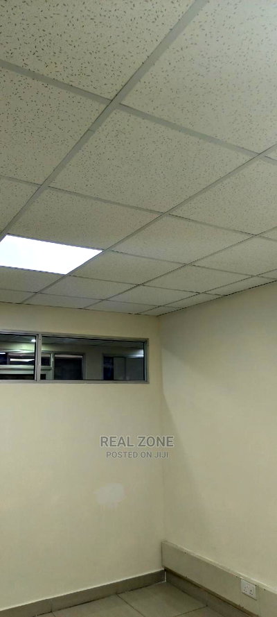 Office to Let in Nairobi Town - Image 4