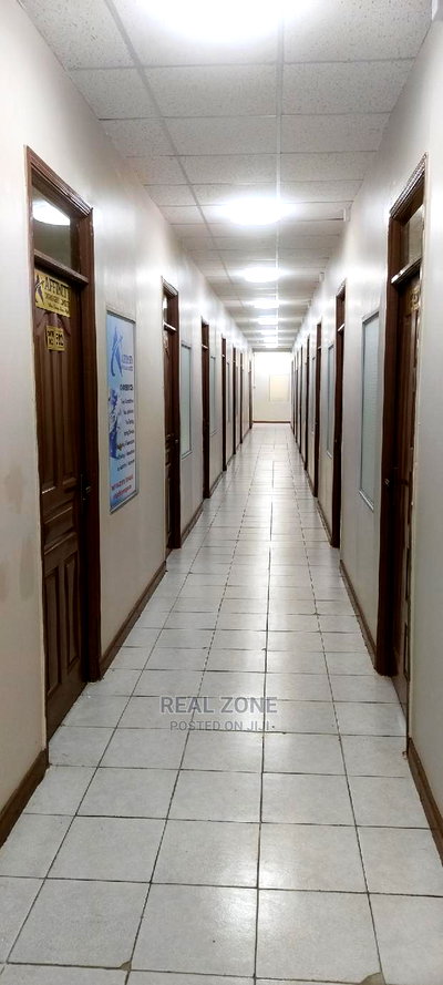 Office to Let in Nairobi Town - Image 3