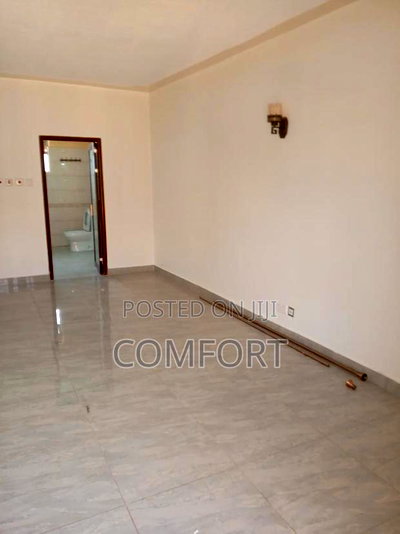 6bdrm Duplex in Lavington Green for rent - Image 16