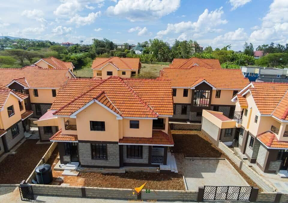 4BR Maisonette with Borehole & Ready Title - Rimpa, Rongai