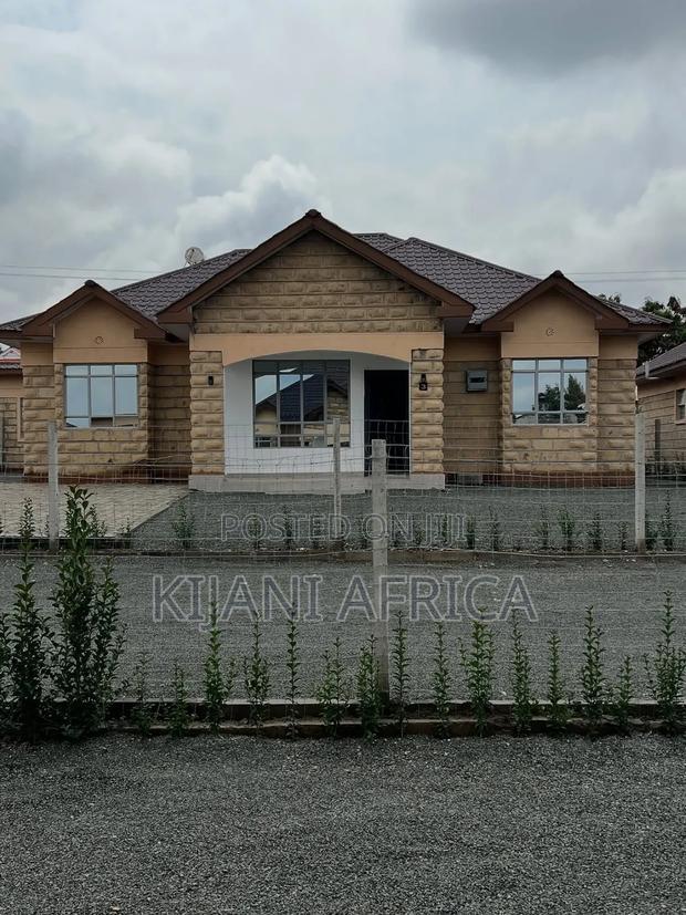 3bdrm Bungalow in Kitengela for sale