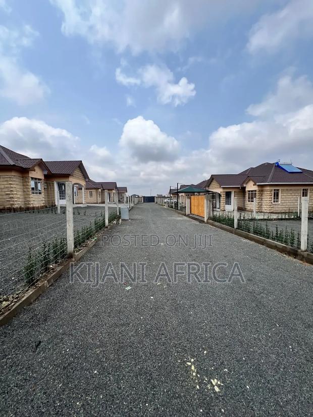 3bdrm Bungalow in Kitengela for sale