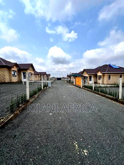 3bdrm Bungalow in Kitengela for sale - Image 3
