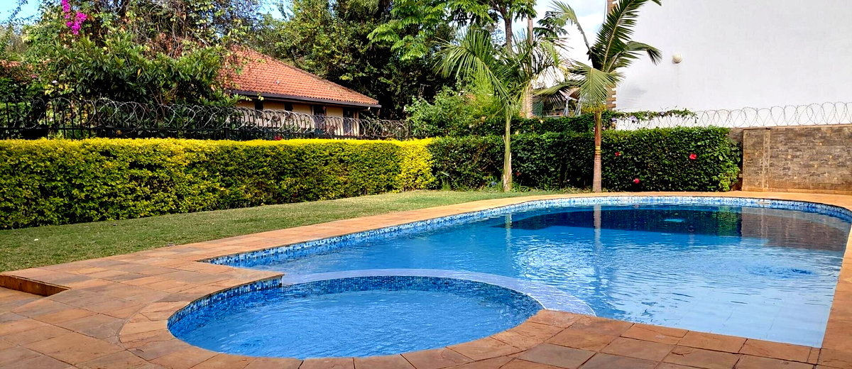 5-Ensuite Townhouse with Pool Access & DSQ - Westlands