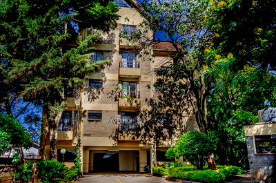 3bdrm Apartment in Malakal, Raphta Road Area for rent - Image 1