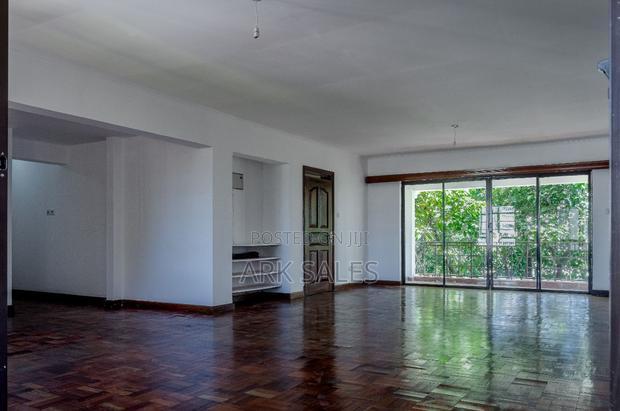 3bdrm Apartment in Malakal, Raphta Road Area for rent