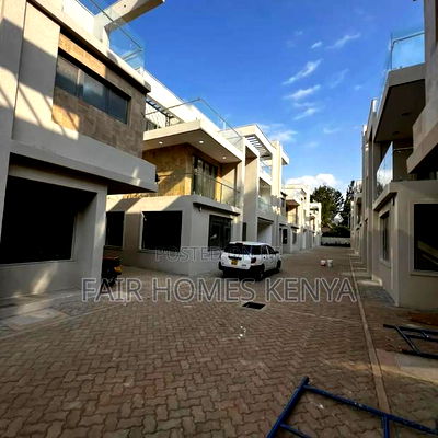 5bdrm Townhouse/Terrace in Lavington Green for sale - Image 15