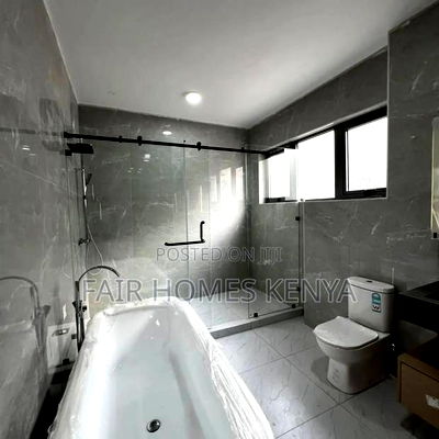 5bdrm Townhouse/Terrace in Lavington Green for sale - Image 10