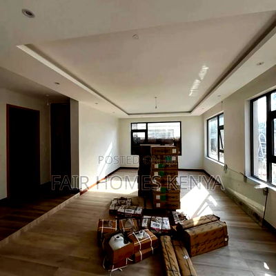 5bdrm Townhouse/Terrace in Lavington Green for sale - Image 3