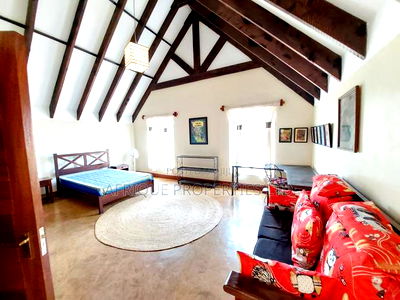 Furnished 5bdrm Mansion in Runda for rent - Image 7