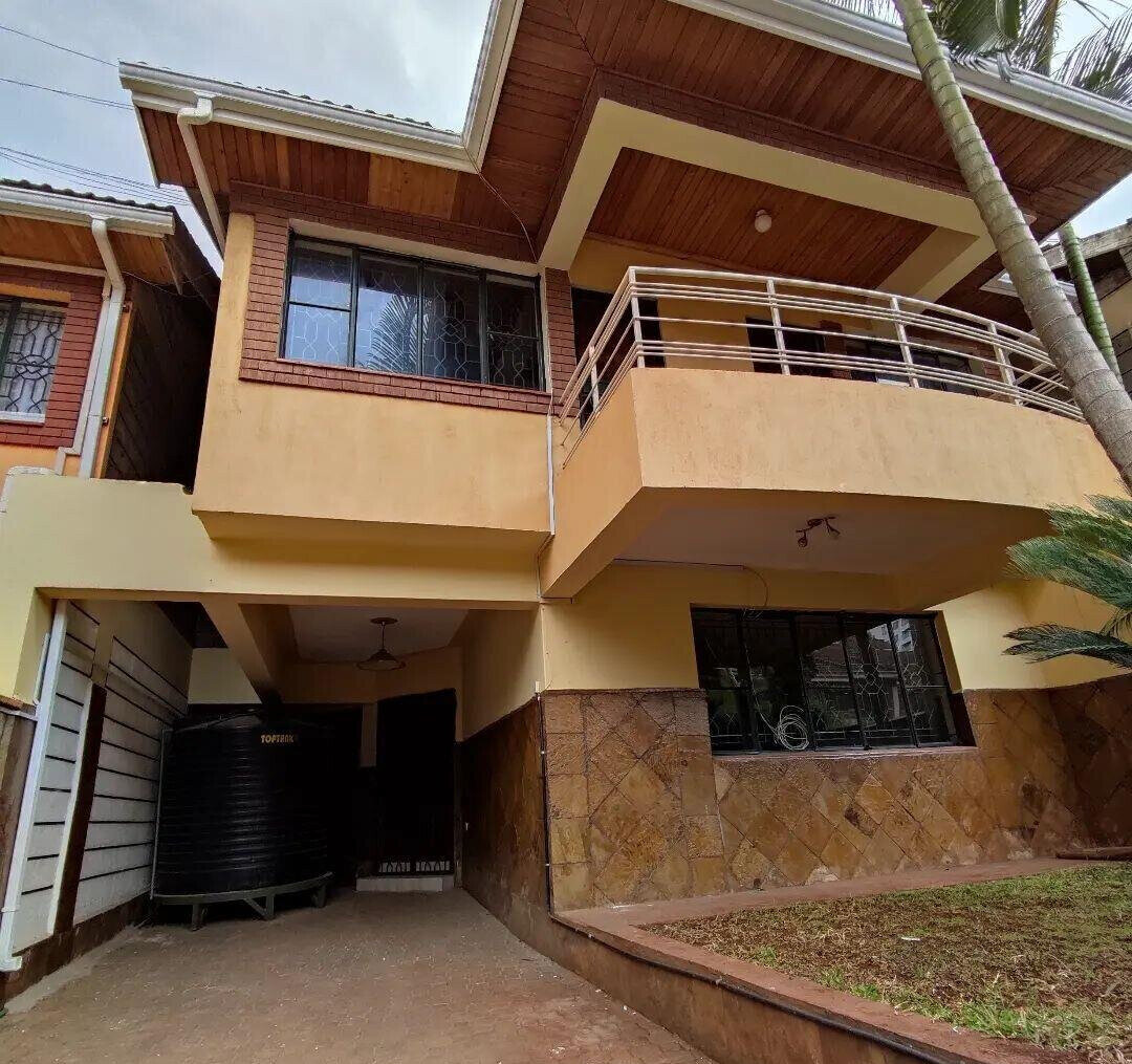 5-Ensuite Townhouse with Pool & Borehole - Lavington