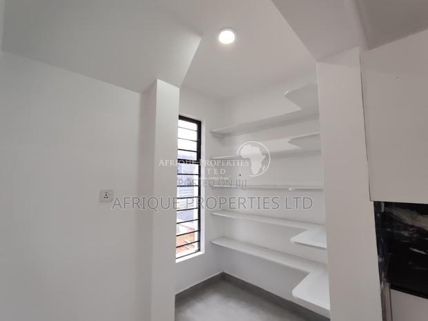 4bdrm Villa in Mugutha, Ruiru for sale