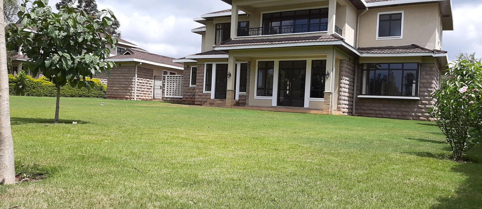 4-Ensuite Townhouse with Fireplace & Staff Quarters – Karen