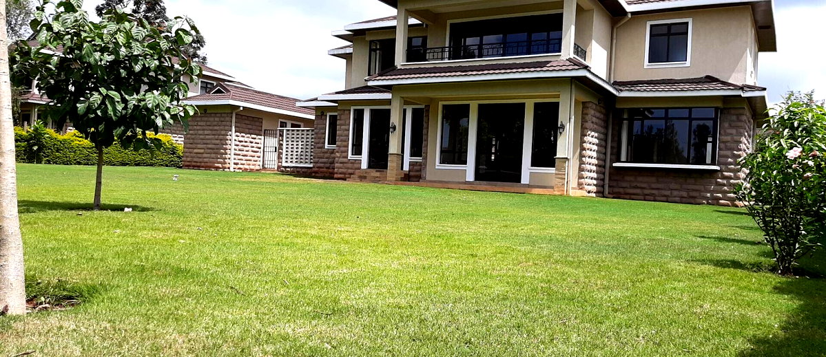 4-Ensuite Townhouse with Fireplace & Staff Quarters – Karen
