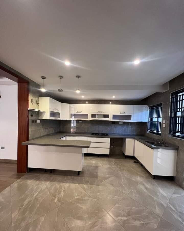 5-Bedroom Townhouse with Rental Income Potential - Lavington