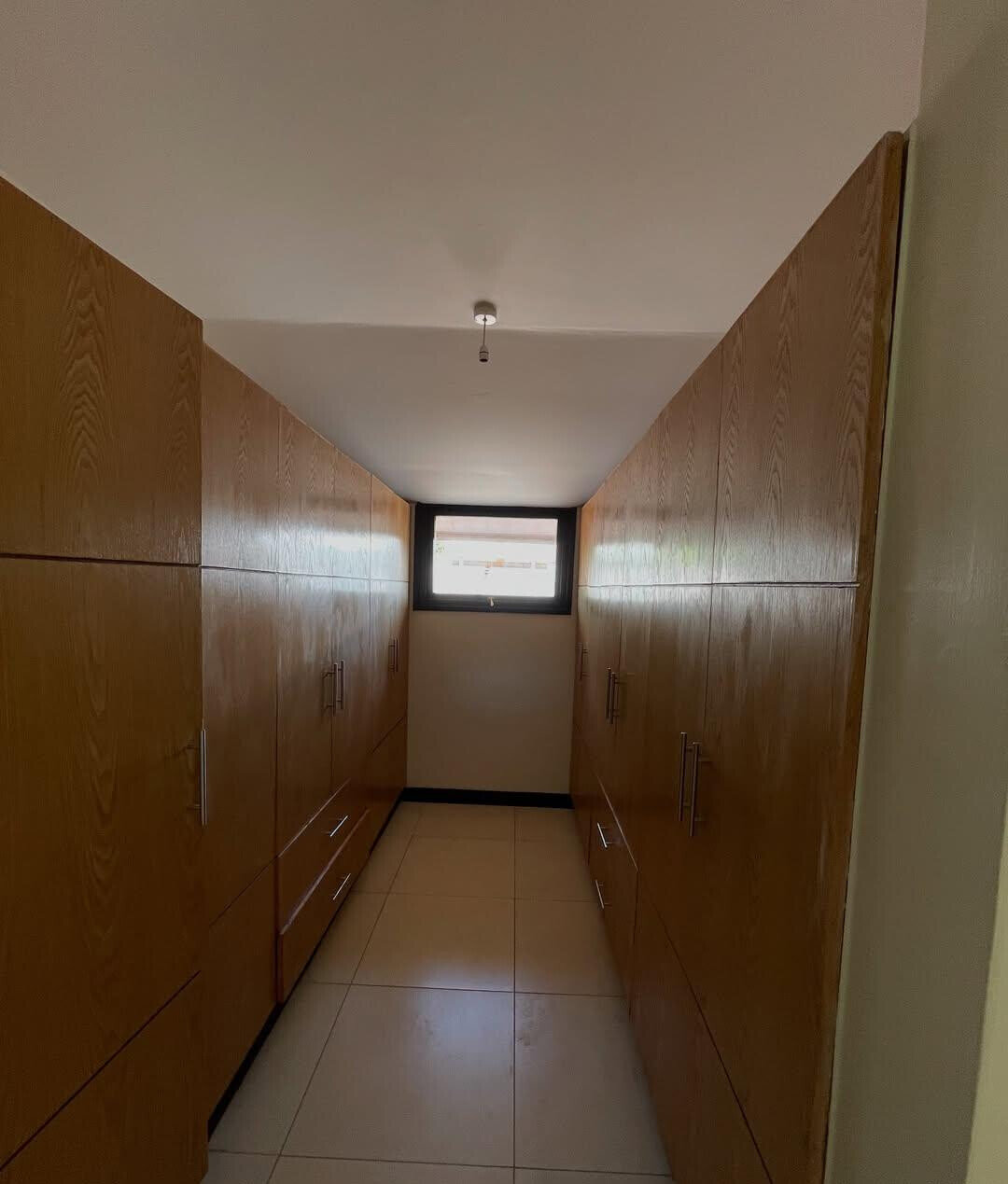 5-Ensuite Townhouse with Lake & Clubhouse – Karen Gated Estate