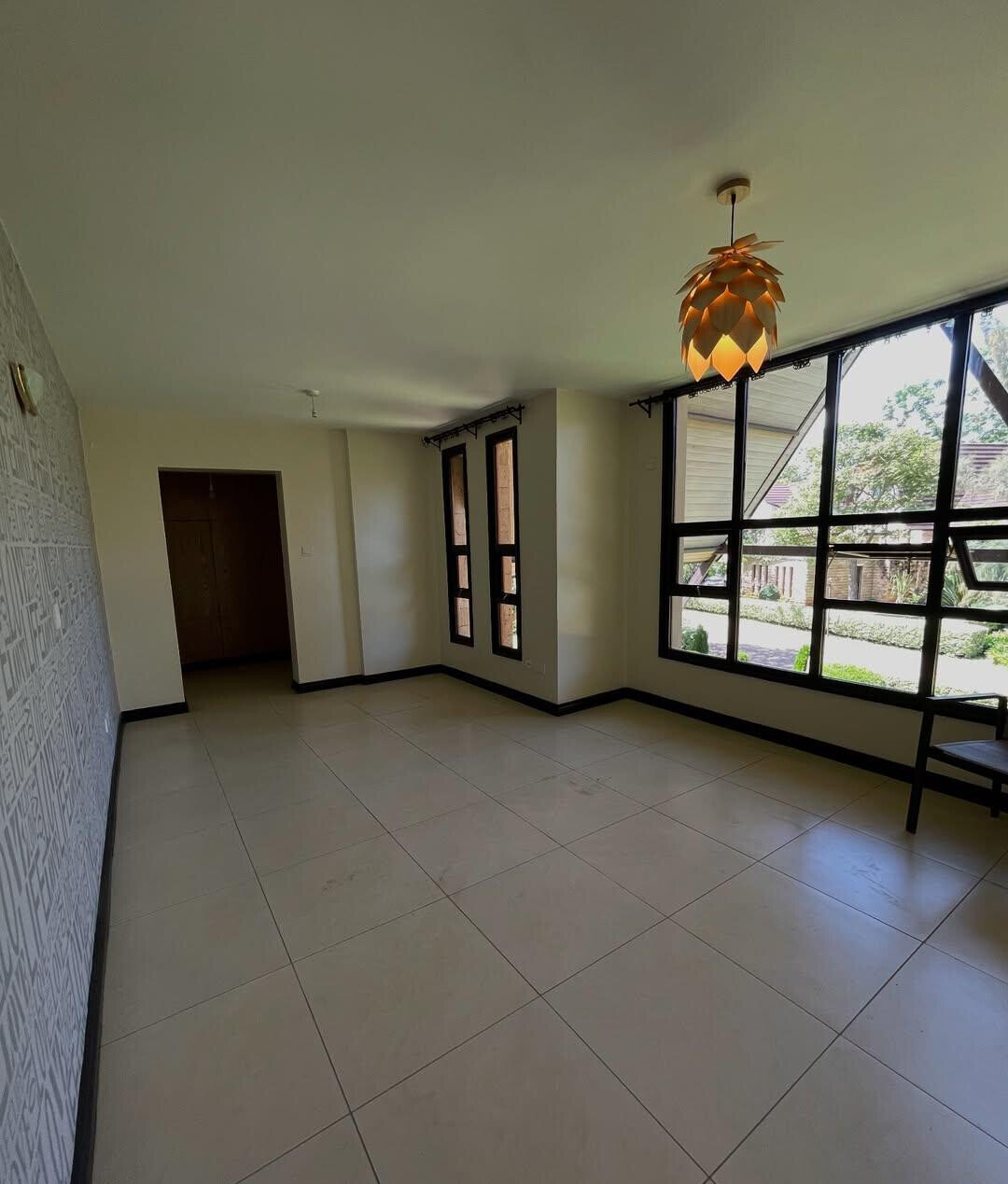 5-Ensuite Townhouse with Lake & Clubhouse – Karen Gated Estate