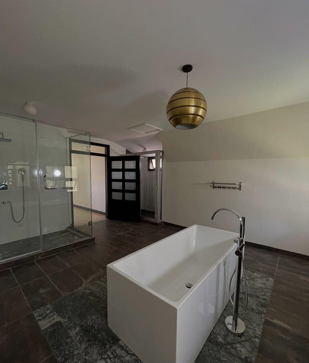 5-Ensuite Townhouse with Lake & Clubhouse – Karen Gated Estate