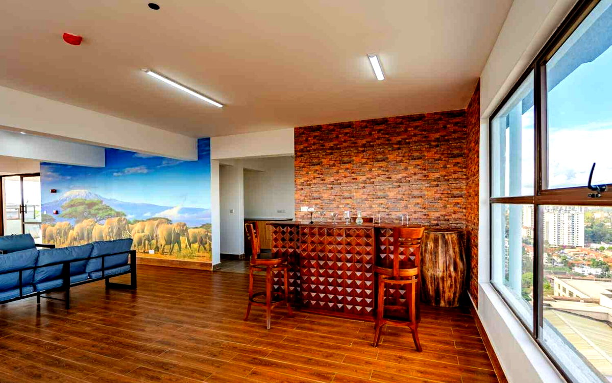 3BR with DSQ & Rooftop Gym Near Yaya Centre - Kilimani