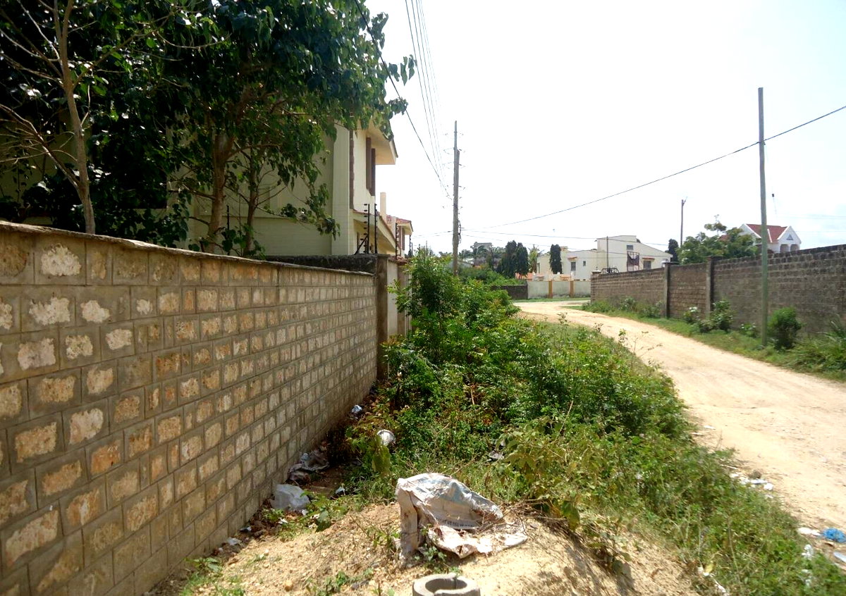 2.5-Acre Garden Plot with Parking - Nyali