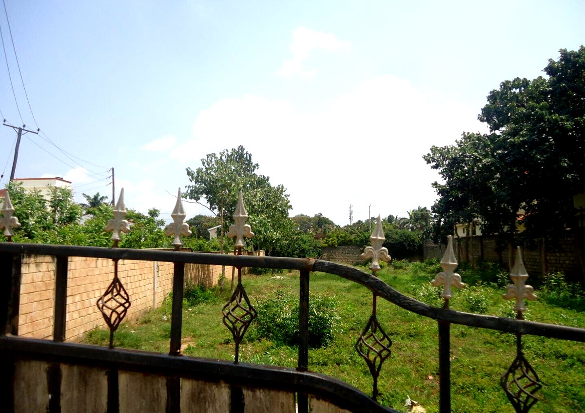 2.5-Acre Garden Plot with Parking - Nyali