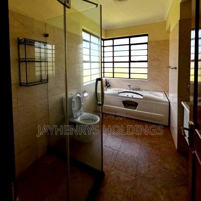 4bdrm Villa in Runda for rent - Image 11