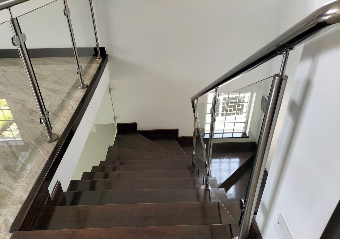 4-Ensuite Townhouse with Private Lift & Solar - Lower Kabete