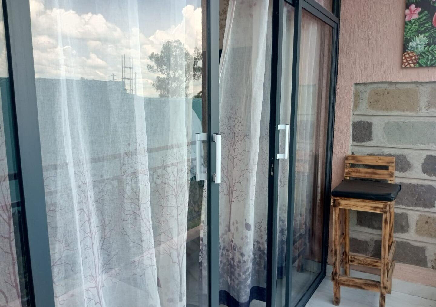 3BR Apartment with Lake Views & Pool - Master Lake View, Nakuru