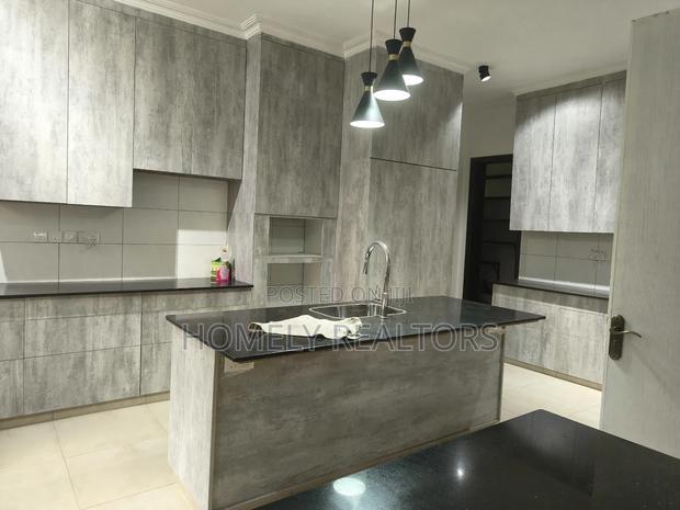 4bdrm Maisonette in Nairobi, Karen for rent