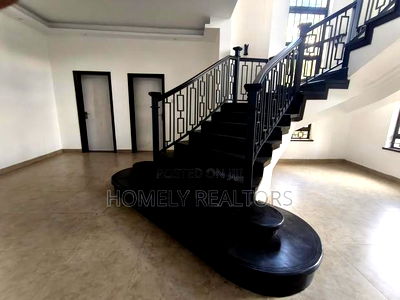4bdrm Maisonette in Nairobi, Karen for rent - Image 16