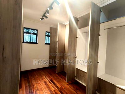 4bdrm Maisonette in Nairobi, Karen for rent - Image 9