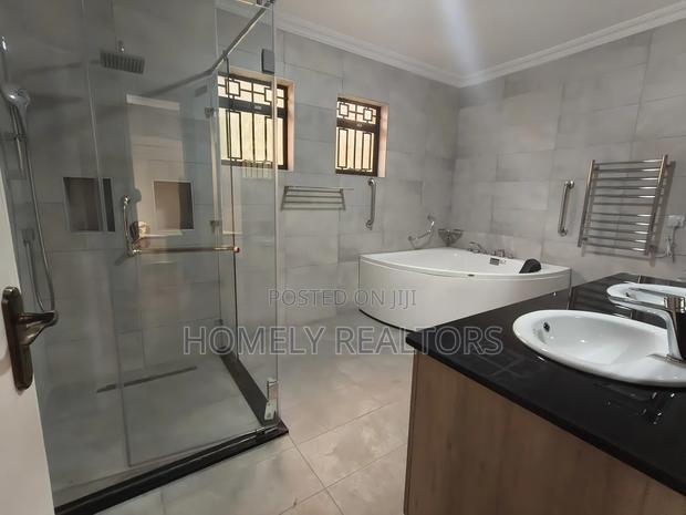 4bdrm Maisonette in Nairobi, Karen for rent