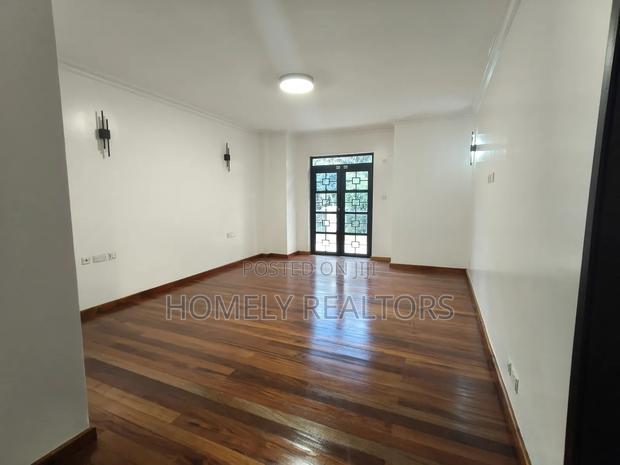 4bdrm Maisonette in Nairobi, Karen for rent