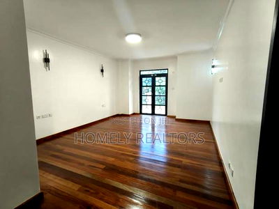 4bdrm Maisonette in Nairobi, Karen for rent - Image 11